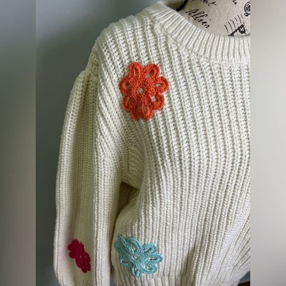 Rails Romy Sweater
Ivory Multi Daisies NWT Size XL - Picture 4 of 10